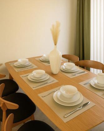 Entire Stylish 2-Bedroom Townhouse, Beach & Disney