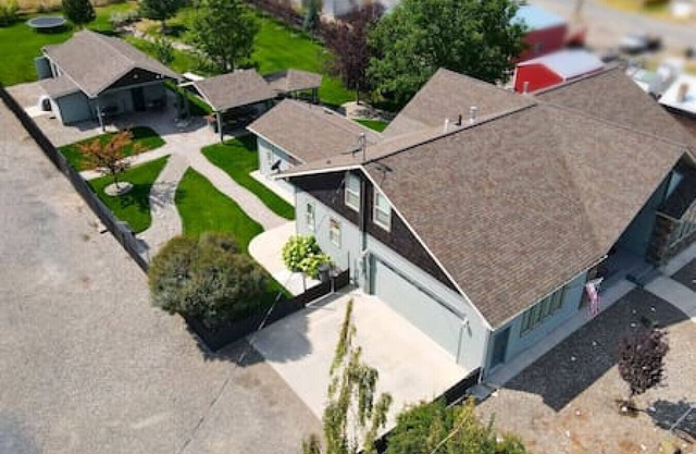 Entire Wunder Mine Estate - Sleeps 20 w/Hot Tub! Local Golf 50% Off!