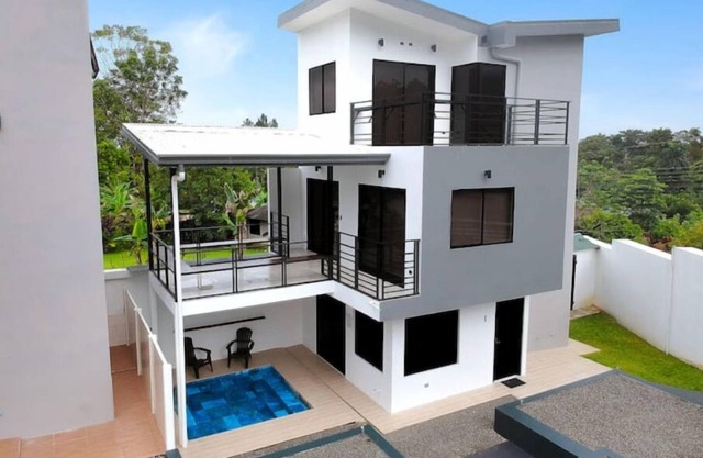 Epic Volcano View | Private Pool, BBQ & Terrace