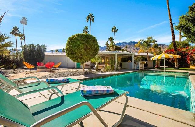 Escapade - Pool & WiFi