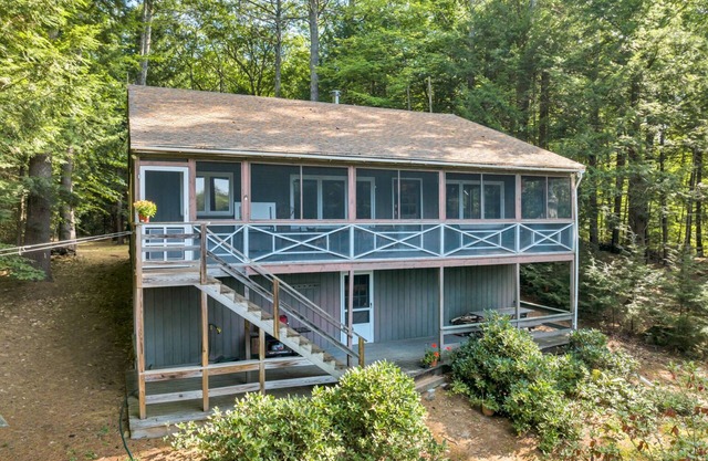 Escape to Natures Embrace Serenity Awaits on Squam Lake