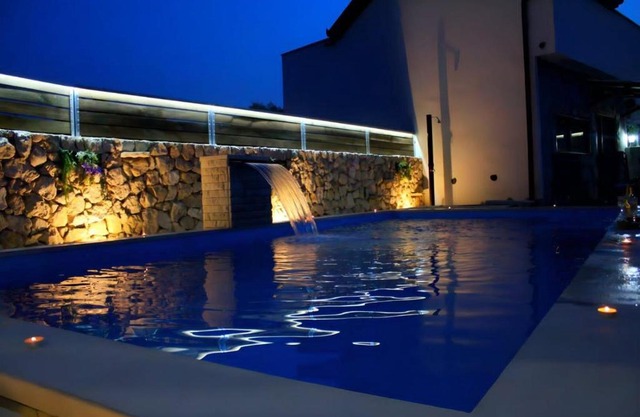 Estate - Villa Discovery