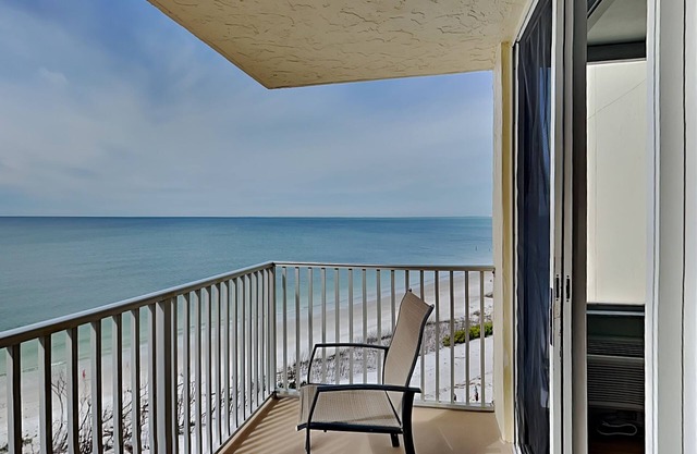 Estero Beach and Tennis 705c