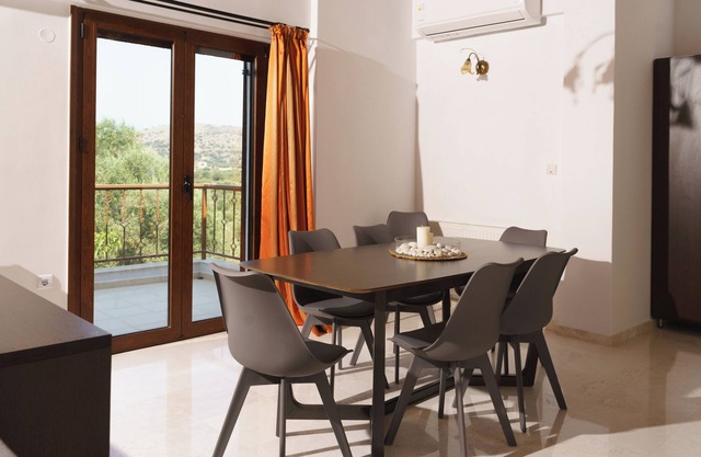 Eucalyptus Villa