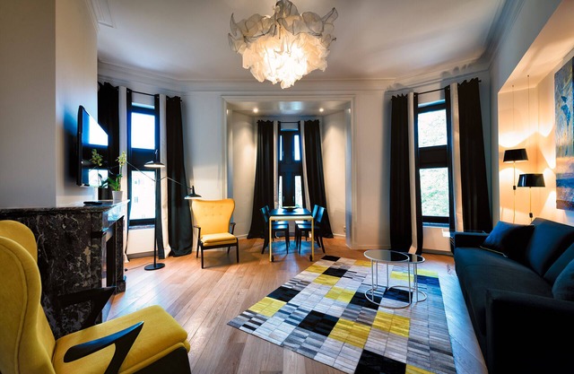 European District - Bright and Design Apartment with Terrace