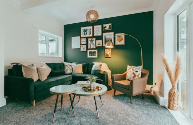 Evergreen Lodge-Wyndale-4BR WParking BHam NEC