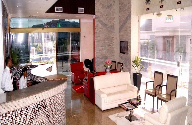 Excel Oriental Hotel & Suites
