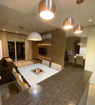 Excelente apto com infra em Gramado