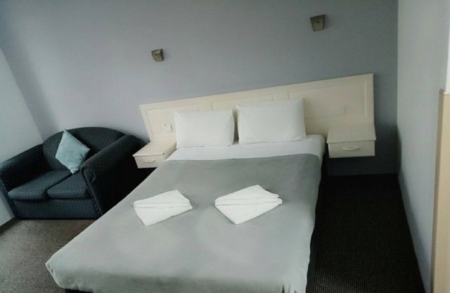 Excelsior Motor Inn