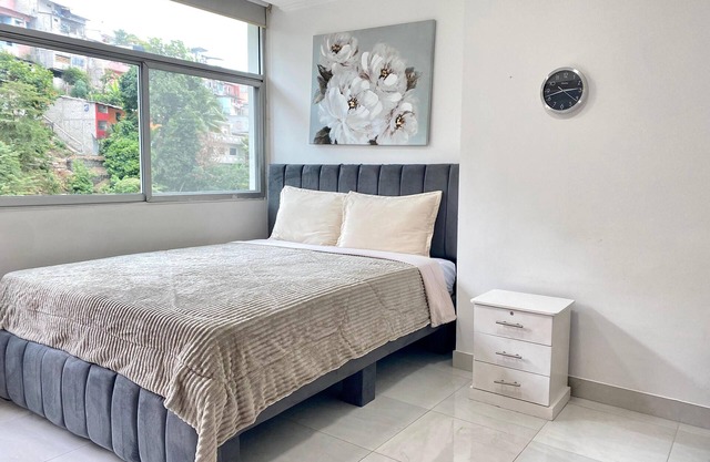 Exclusive and centrally located apartment in Puerto Santa Ana, Guayaquil