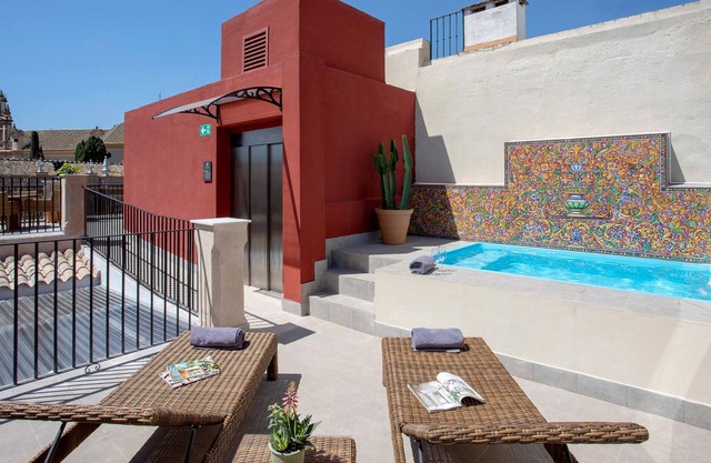Exclusive Apartment in Seville.plaza del Museo 001