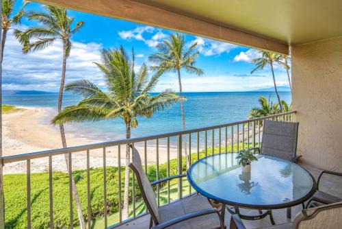 Exclusive oceanfront oasis in Kihei