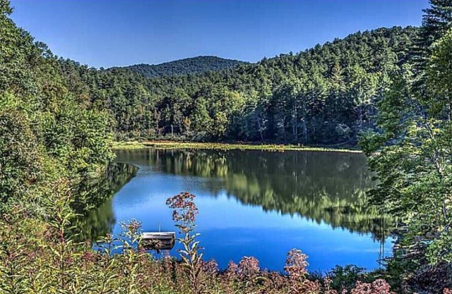 Exclusive private mountain and lake vacation in the Cohutta wilderness