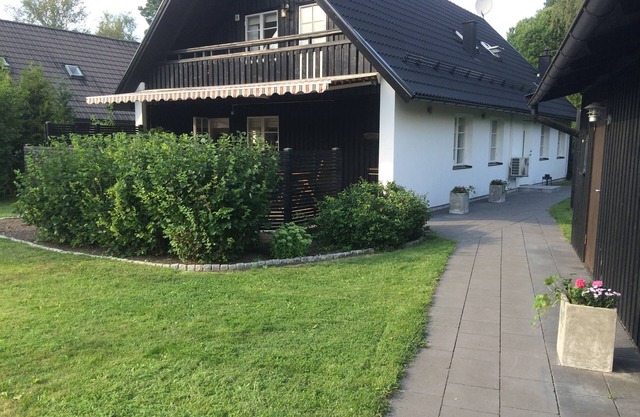 Exclusive villa near Stockholm - the city on the day, barbecue in the garden in the evening