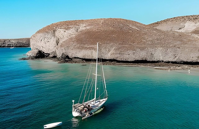 Experience La Paz on a Classic Sailboat