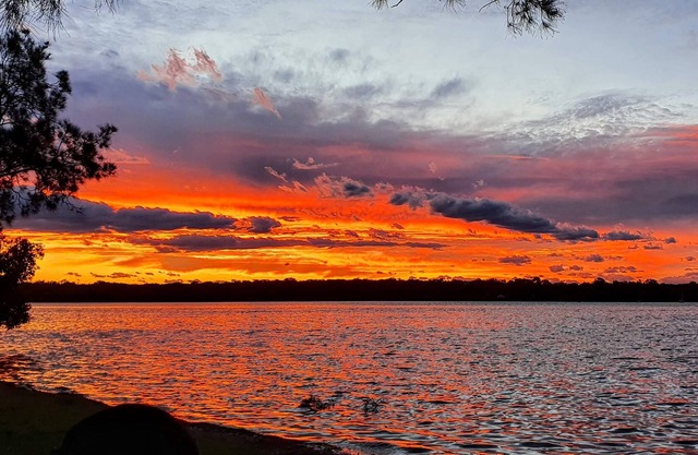 Experience Waterfront Paradise at Our Sunset Lakehouse