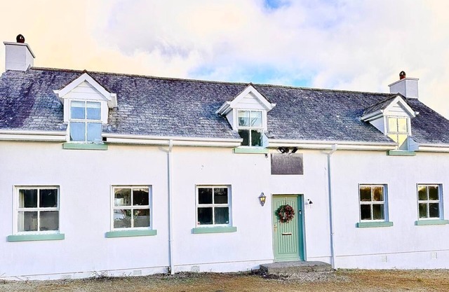 Explore Ireland from Our Restored 1933 Schoolhouse – 3-Bedroom Irish Retreat