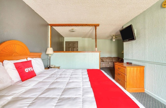 Explore Quiet Tulsa Retreat Perfect for Both Business & Family Travelers