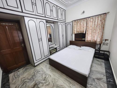 ExploreInAsia Service Apartments