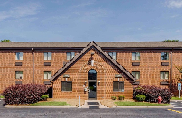 Extended Stay America Select Suites Greenville Haywood Mall