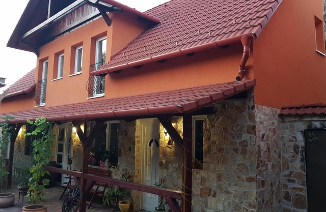 Főczény Pince és Vendégház