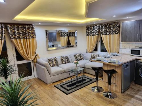 *F43NH* Setup for your most relaxed & Cosy stay + Free Parking + Free Fast WiFi *