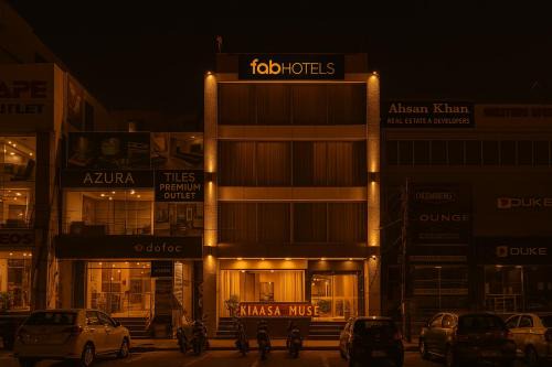 FabExpress The Paradise - Nr Apollo Hospital