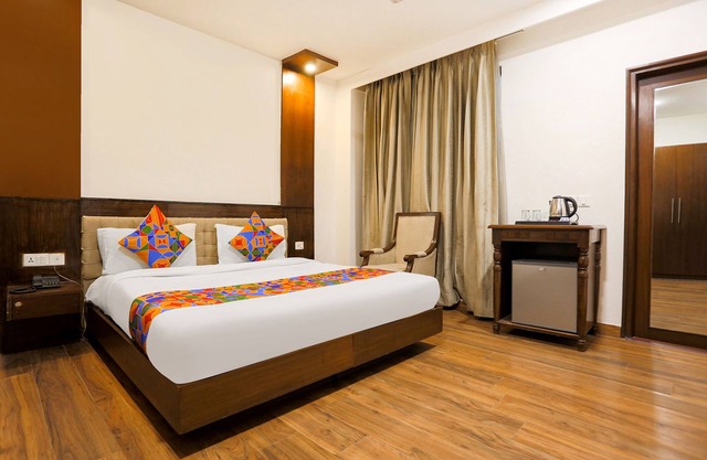 Fabhotel Heaven In
