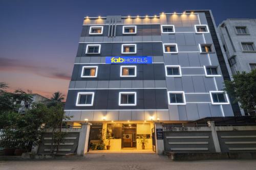 FabHotel Tals Hitech Nr Hitech City