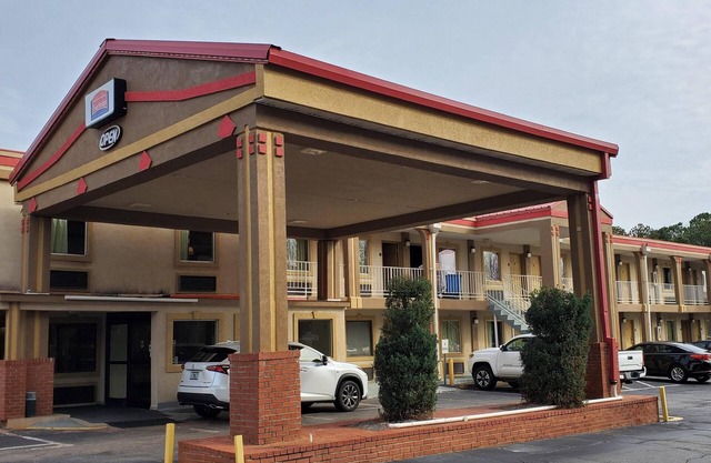 FairBridge Inn & Suites McDonough
