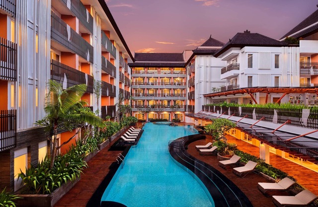 Fairfield by Marriott Bali Kuta Sunset Road