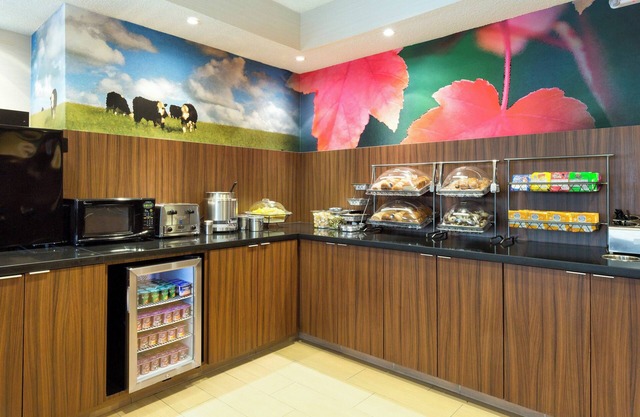 Fairfield Inn & Suites by Marriott San Antonio Market Square