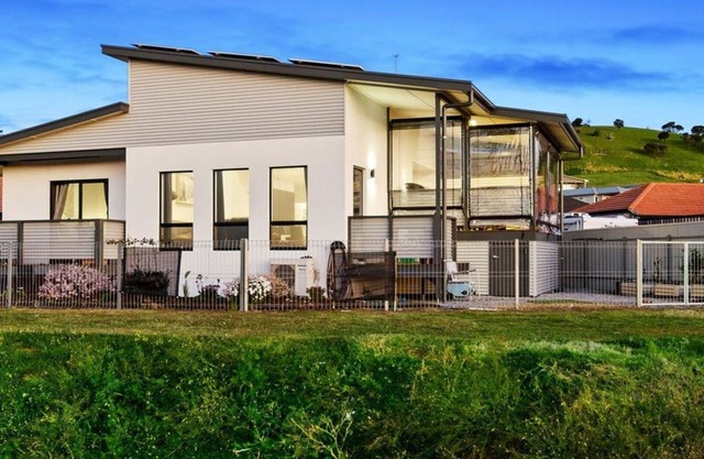 Fairway 1 - 9/19 Troon Drive