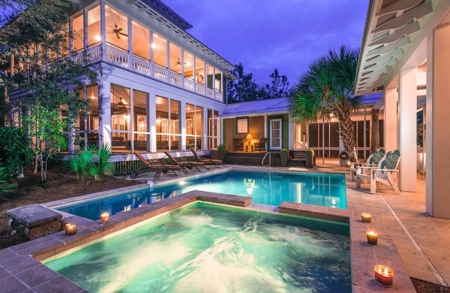 Fall Availability! Forest District Home - Private Pool - Impeccable Porch Space