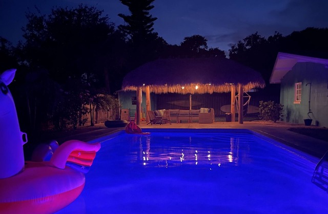 FallSale~LargePool~Walk2Beach~FirePit~MiniGolf~2Kings~BeachGear~TikiHut~Bikes~