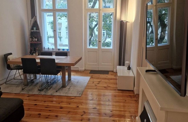 Family Apartment Charlottenburg