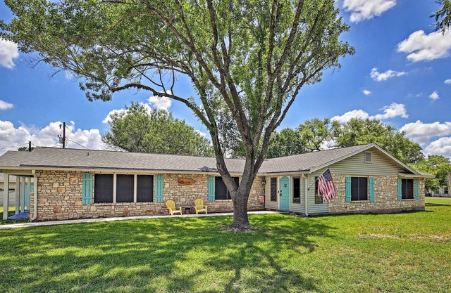 Family-Friendly 'Boerne Beach House' w/ Patio