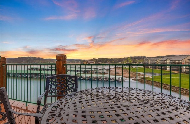 Family-Friendly, Fishing, & Fun w/2 Pools, Views, Boat Slip & Launch