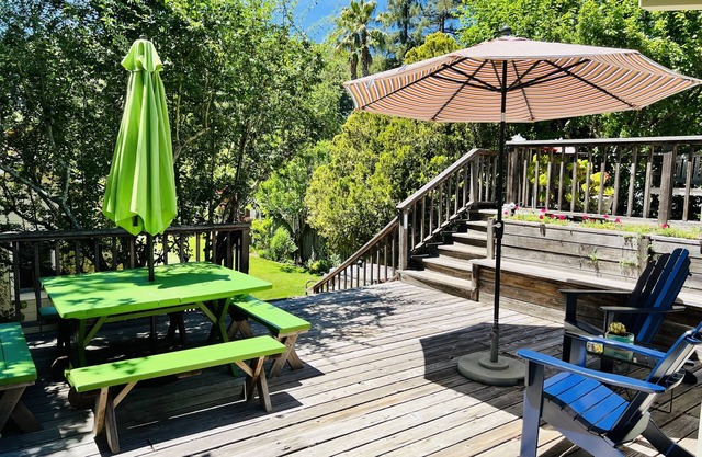 Family Friendly Home! Hike, Bike, Tour, Relax. This is IT!