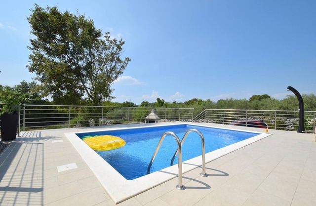 Family friendly house with a swimming pool Barušići, Krk (K-23002)
