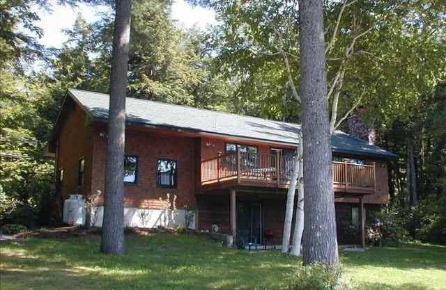 Family Friendly, Secluded and Peaceful Beachfront Home with Beautiful Beach
