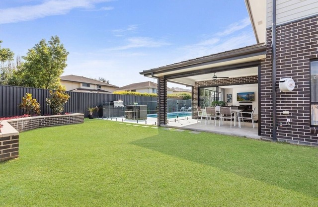 Family Haven - pool+ kids + pets