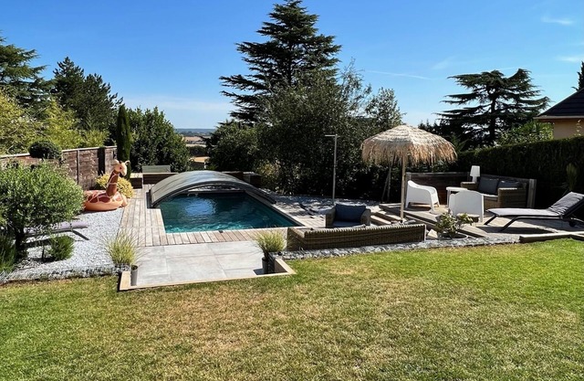 Family home near Versailles with heated pool