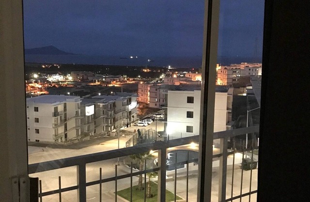 Fantastic Condo #10 Close to the Beach w/AC! Neat & Cozy w/Ocean View!