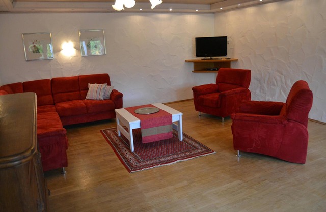 Farm with sheep in an idyllic secluded location (Eifel) for 2 to 8 people