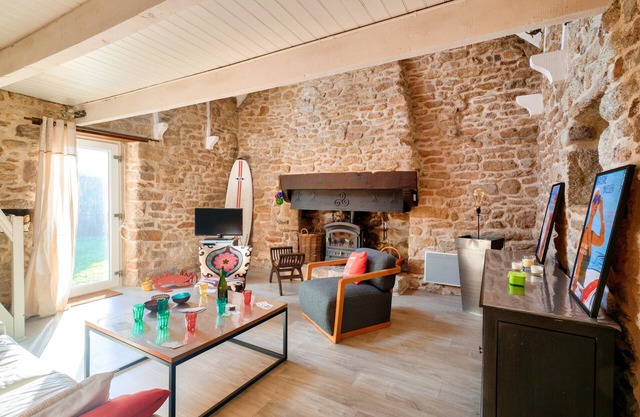 Farmhouse 750m from the port of Saint Guénolé