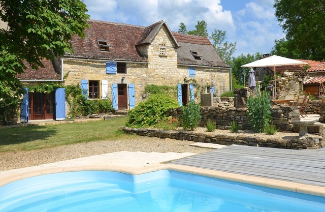 Farmhouse With Secluded Garden, Private Heated Pool And Magnificent Rural Views