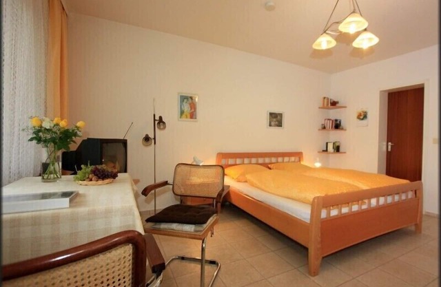 Ferienwohnung 1, 33qm, 1 Wohn-/Schlafzimmer max. 2 Personen