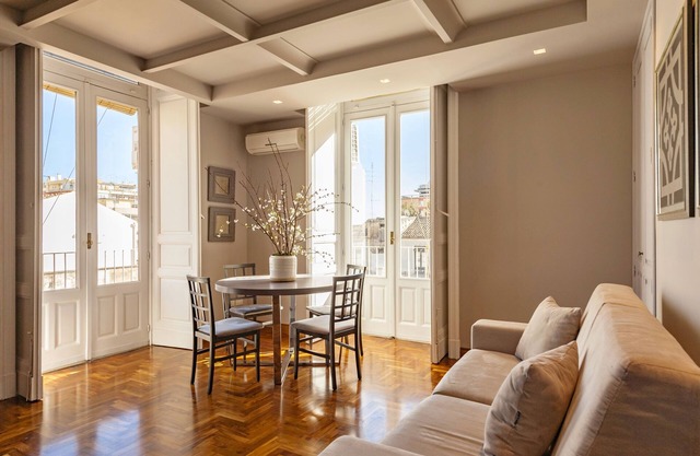 Ferrini Home Residence 150
