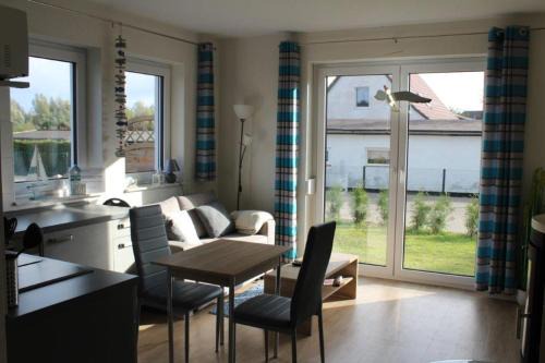 Fewo Möwe Lütow Usedom Achterwasser blaues Haus